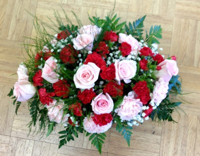 Centerpiece red and pink
