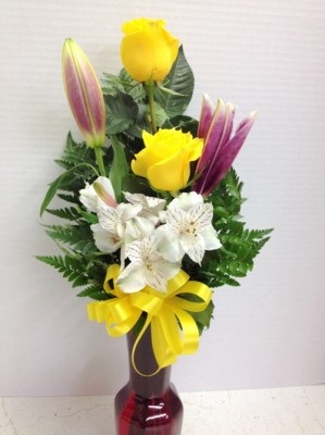 yellow roses and lilies