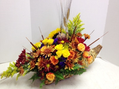 cornucopia fall display