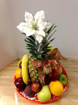 xmas fruit basket with poinsettia