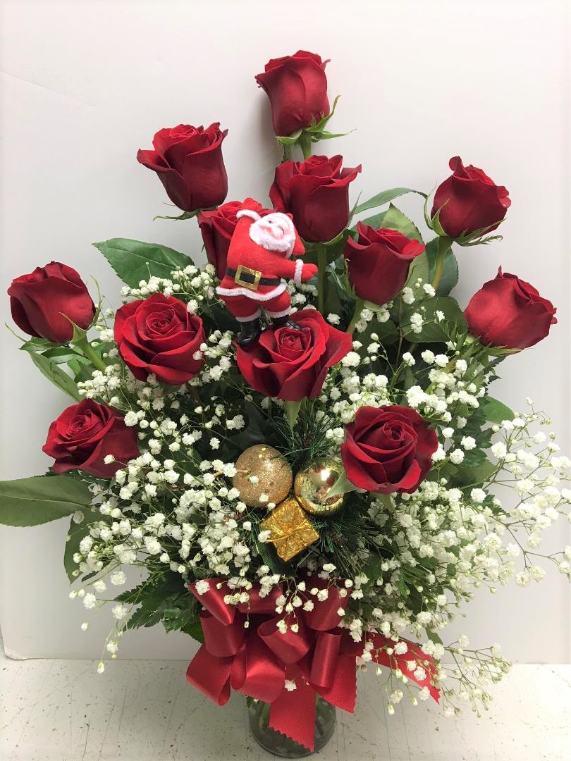 A Happy Santa | $75-$99.99, Christmas, Christmas: Arrangements, Roses: Red