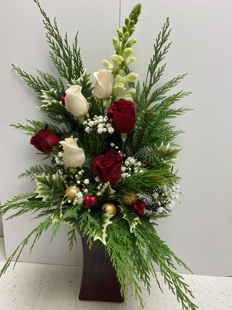 Elegant Christmas Floral Arrangement